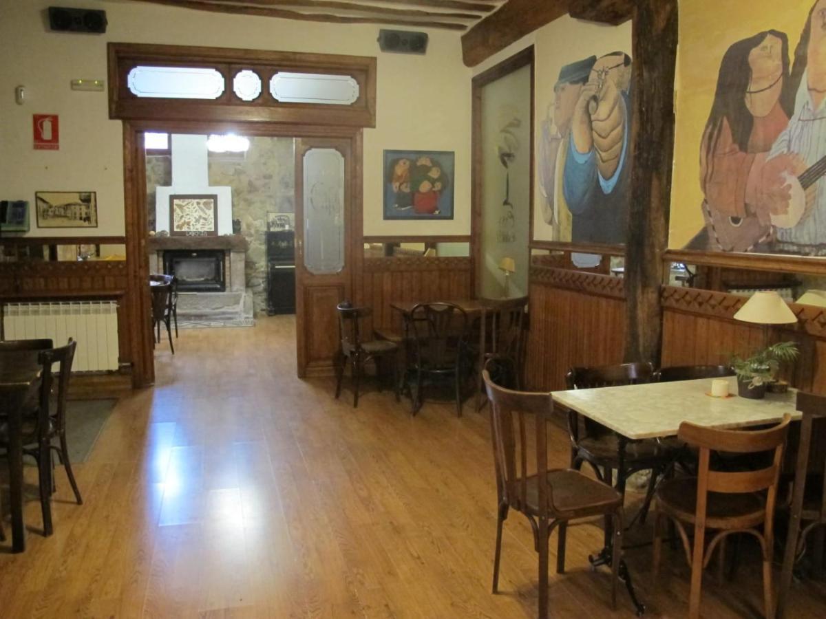Casa Barria Hotel Pradoluengo Kültér fotó